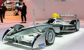 Renault electrifies the world of motor sport